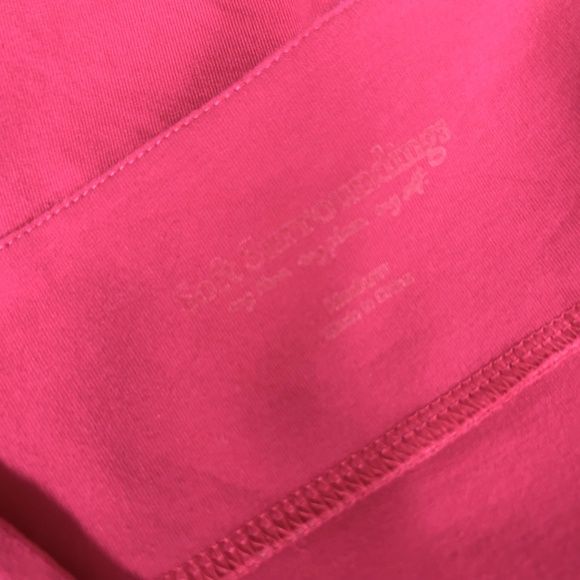 SOFT SURROUNDINGS HOT PINK SHORT LACE BELL SLEEVES SQUARE V-NECK TOP MEDIUM - Picture 4 of 9